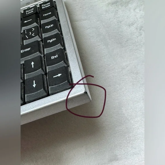 Softtouch USB Mini Multimedia Keyboard - Picture 8 of 13